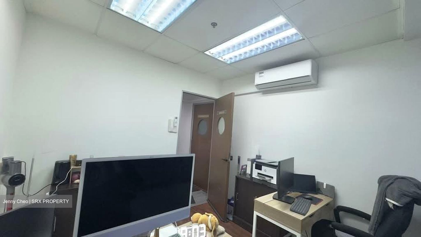 Entrepreneur Business Centre (D14), Factory #605343641